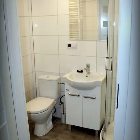 Night I Apartman